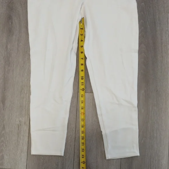 Vince Camuto Women's - Picture 7 of 10